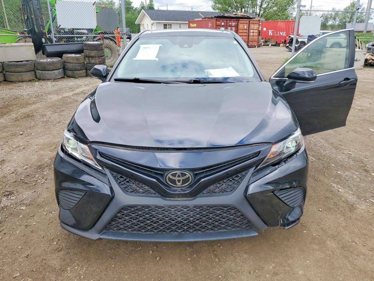 2019 Toyota Camry - Фото 5