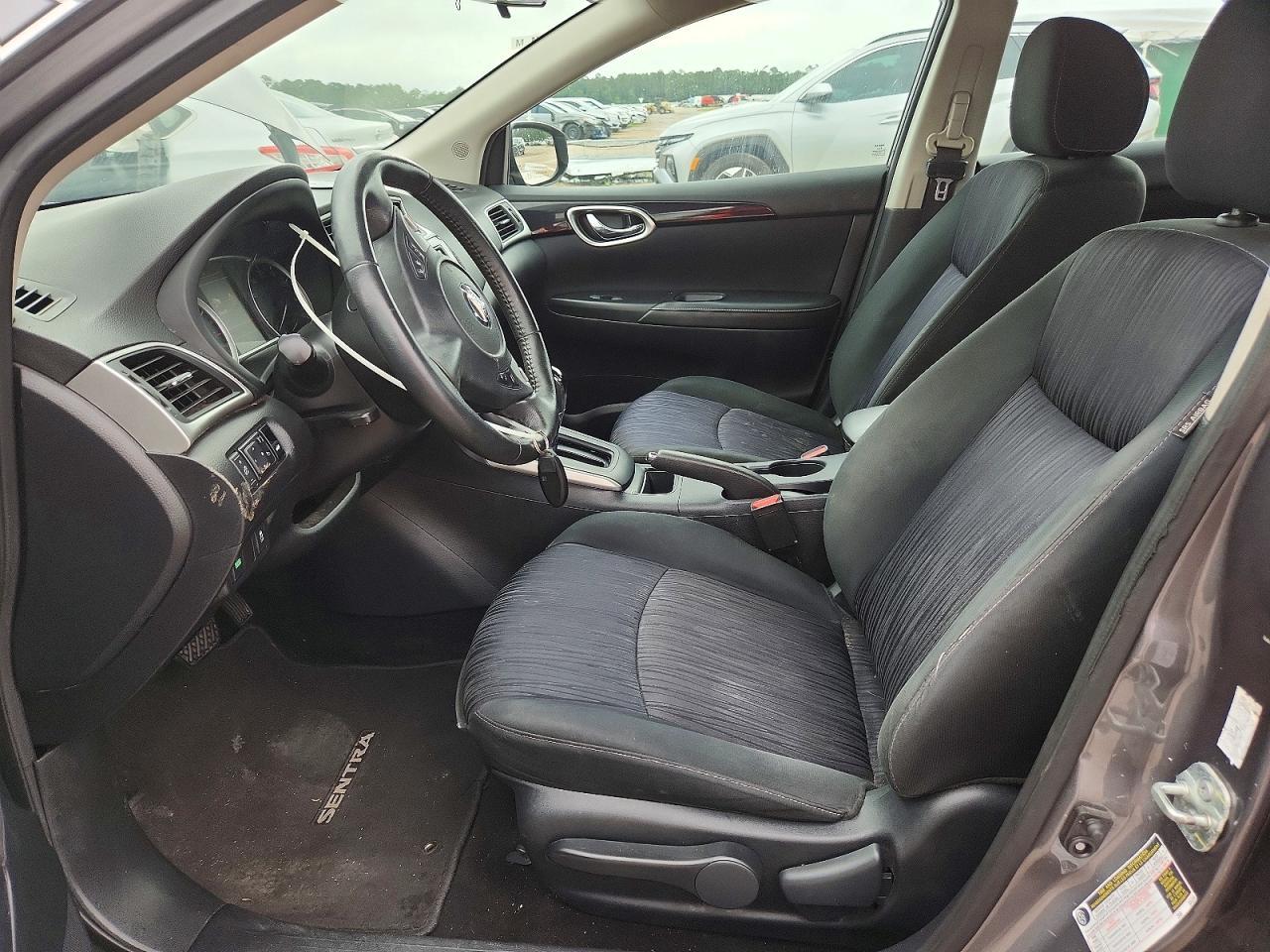 2019 Nissan Sentra Sv - Фото 7