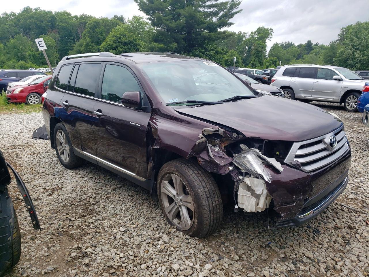 2013 Toyota Highlander Limited - Image 4