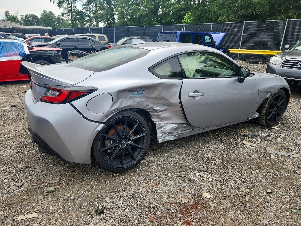 2023 Toyota Gr 86 Premium - Фото 3