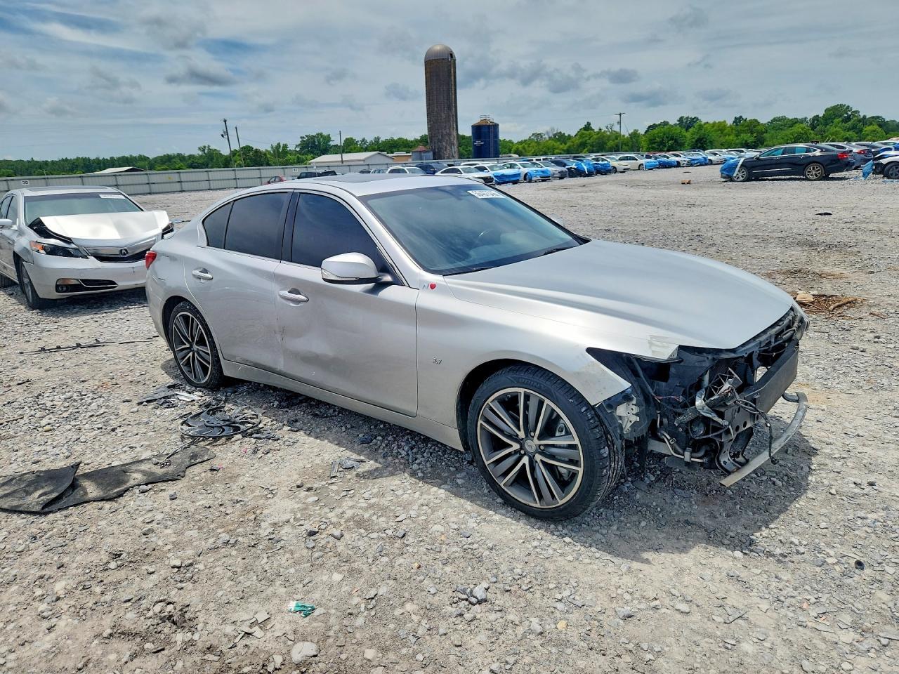 2015 Infiniti Q50 Sport - Image 4