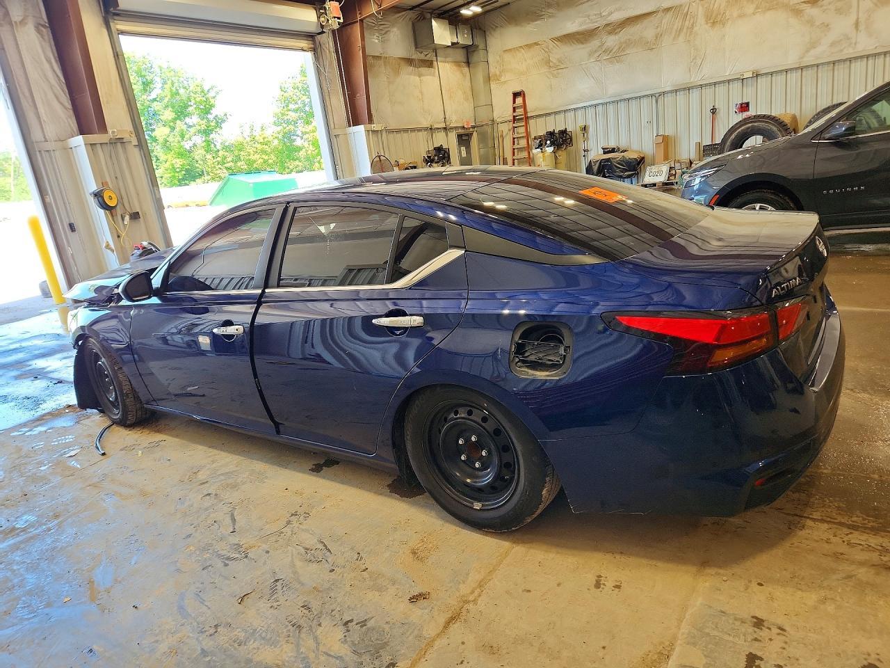 2024 Nissan Altima 2.5 S - Фото 2