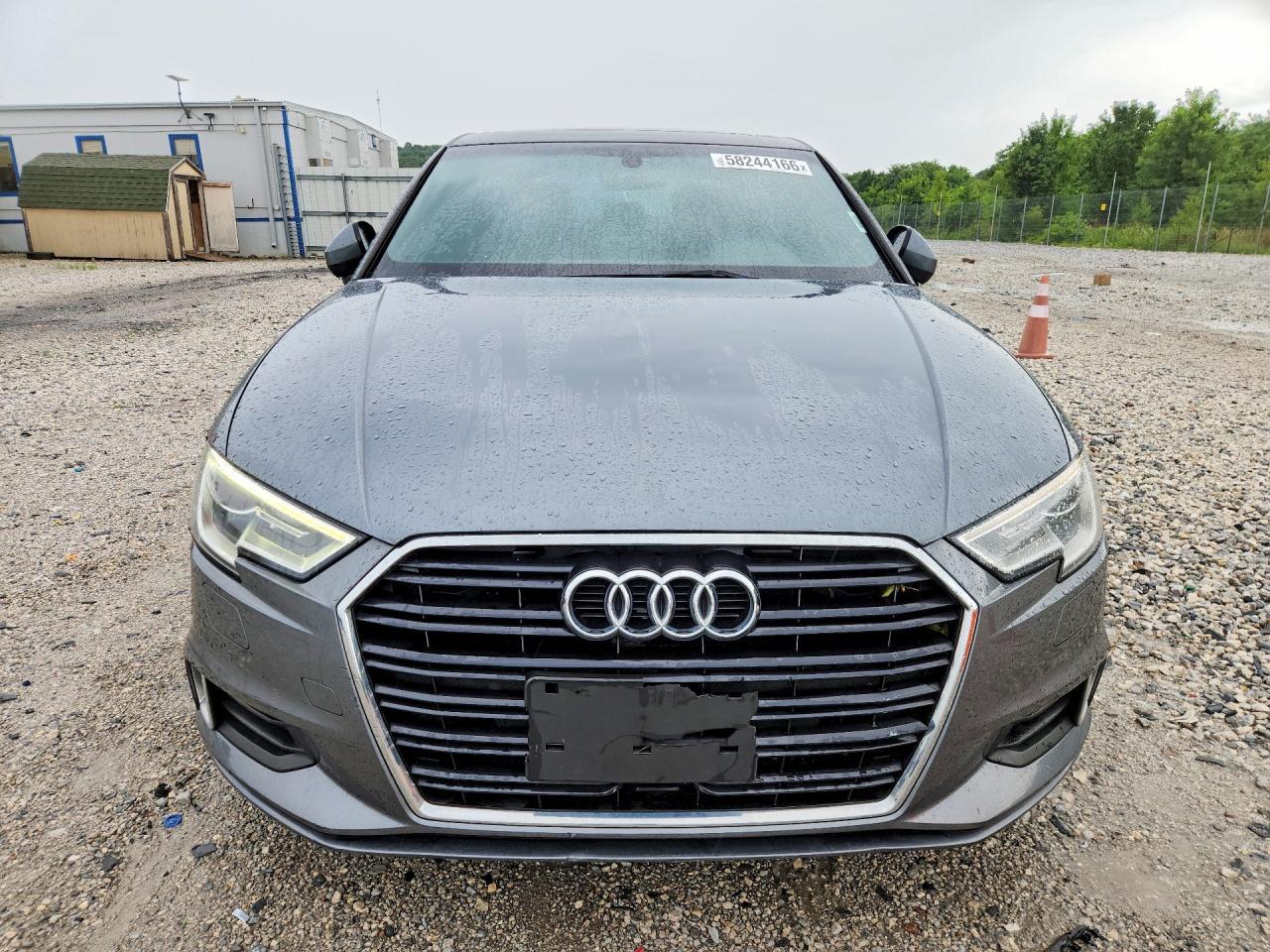 2018 Audi A3 Premium - Фото 5