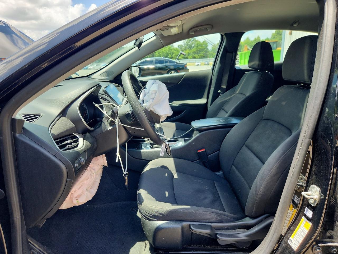 2020 Chevrolet Malibu Ls - Фото 7