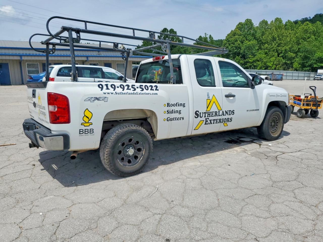 2010 Chevrolet Silverado K1500 - Image 3