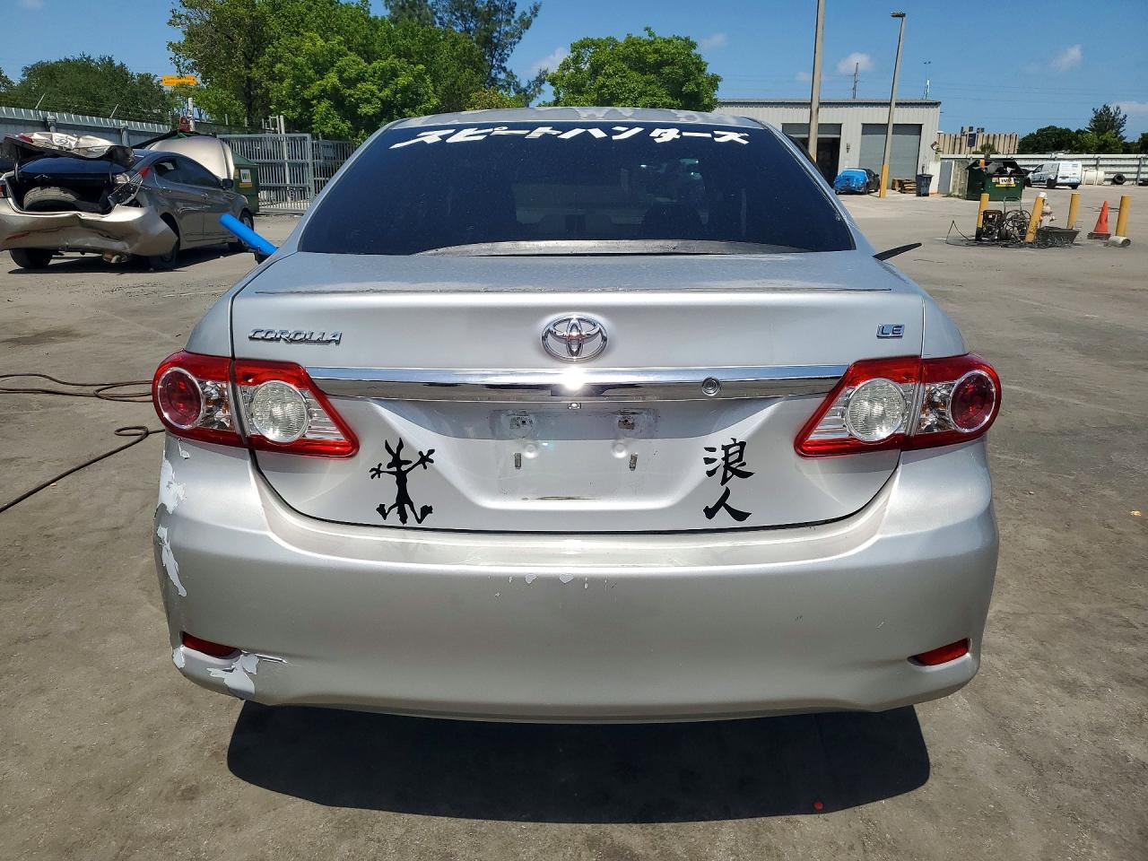 2011 Toyota Corolla Le - Image 6