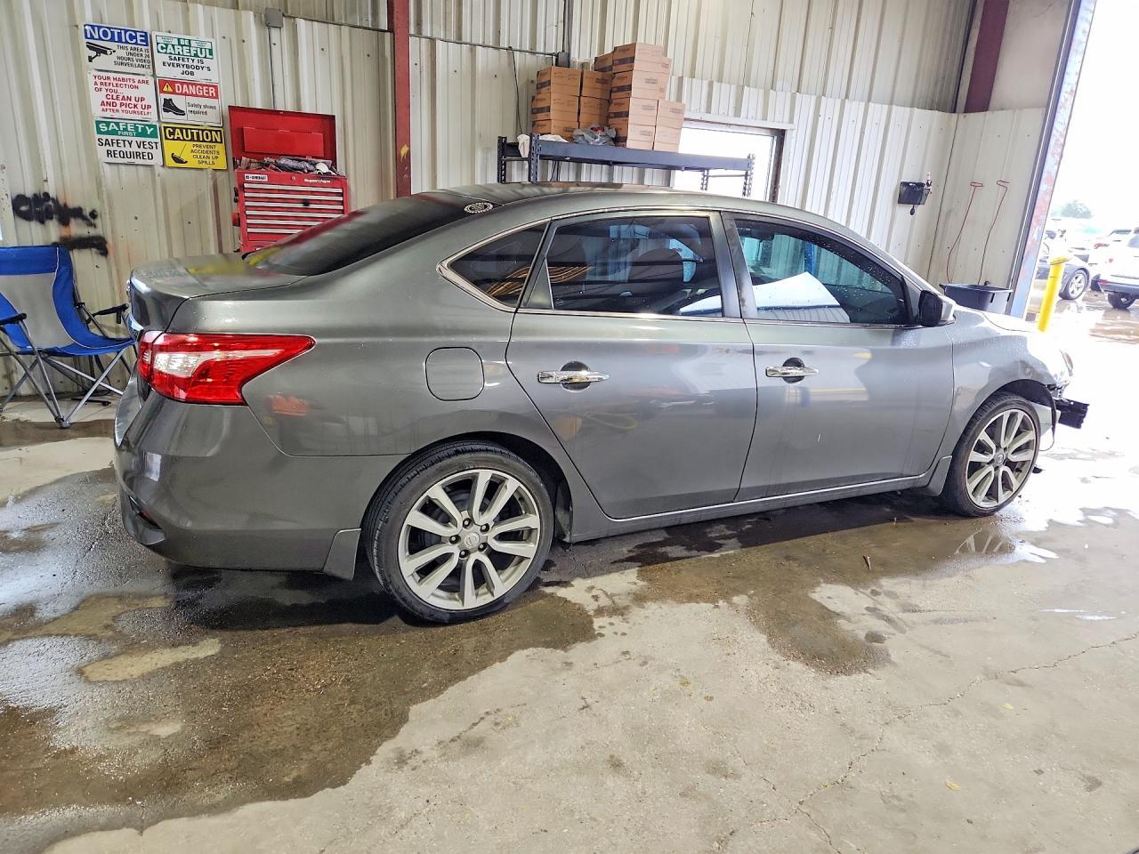 2019 Nissan Sentra S - Фото 3
