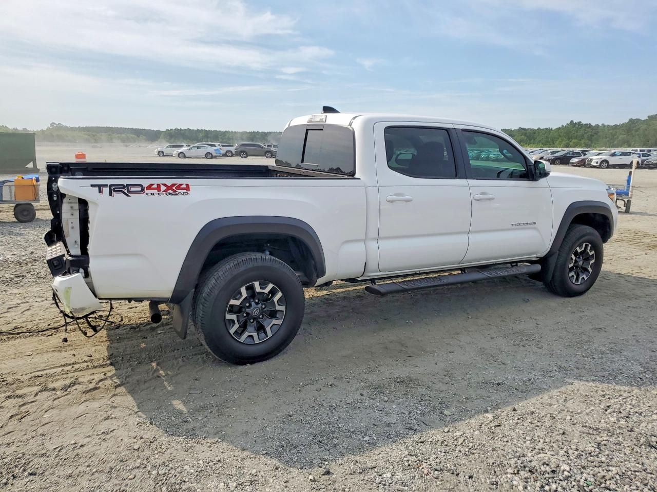 2021 Toyota Tacoma Trd Off-Road - Фото 3