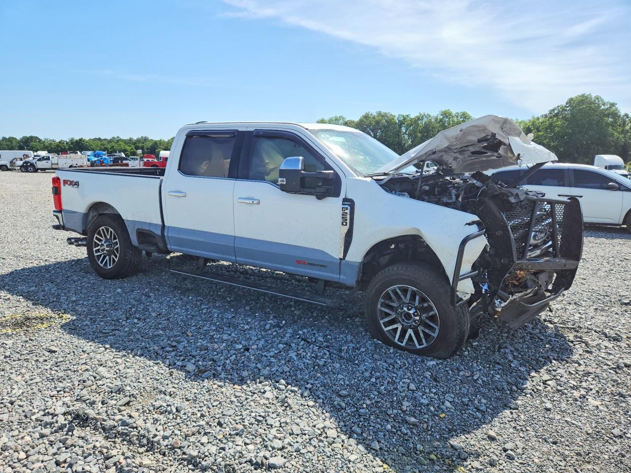 2026 Ford F250 Super Duty - Фото 4