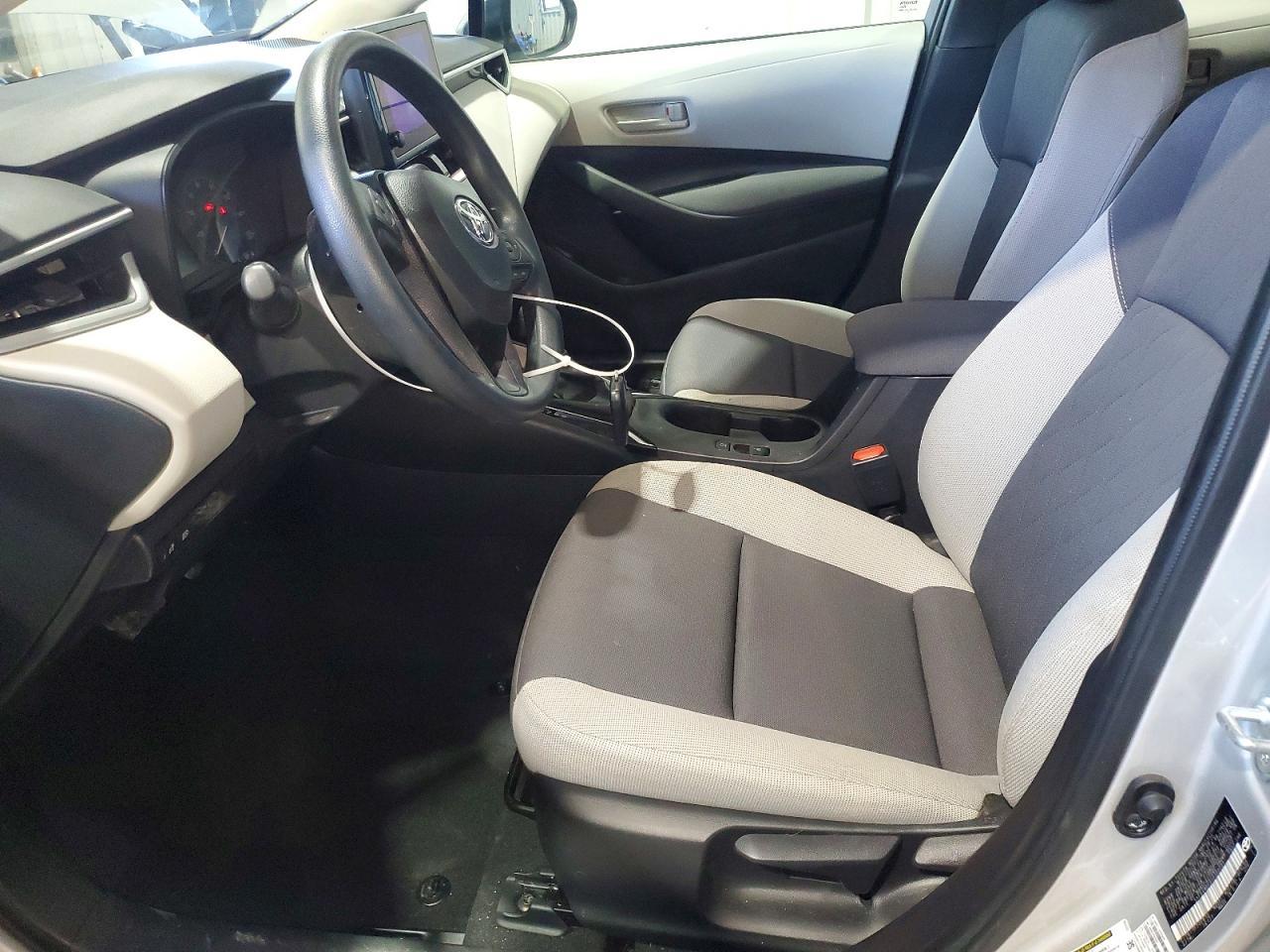 2025 Toyota Corolla Le - Фото 7