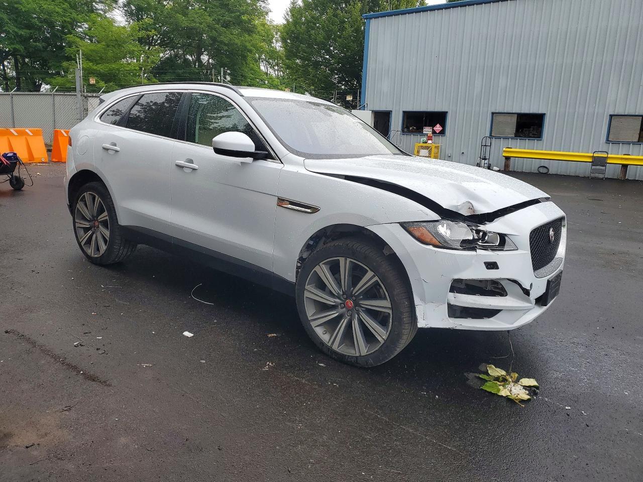 2017 Jaguar F-Pace Prestige - Фото 4