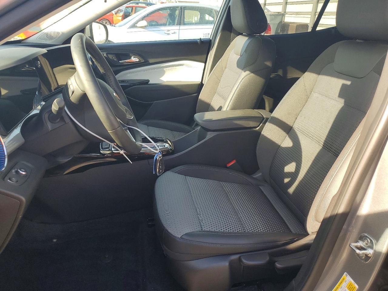 2024 Chevrolet Trax Lt - Фото 7