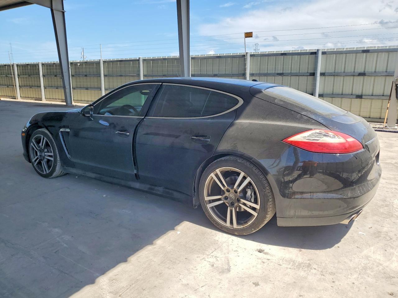2012 Porsche Panamera S - Фото 2