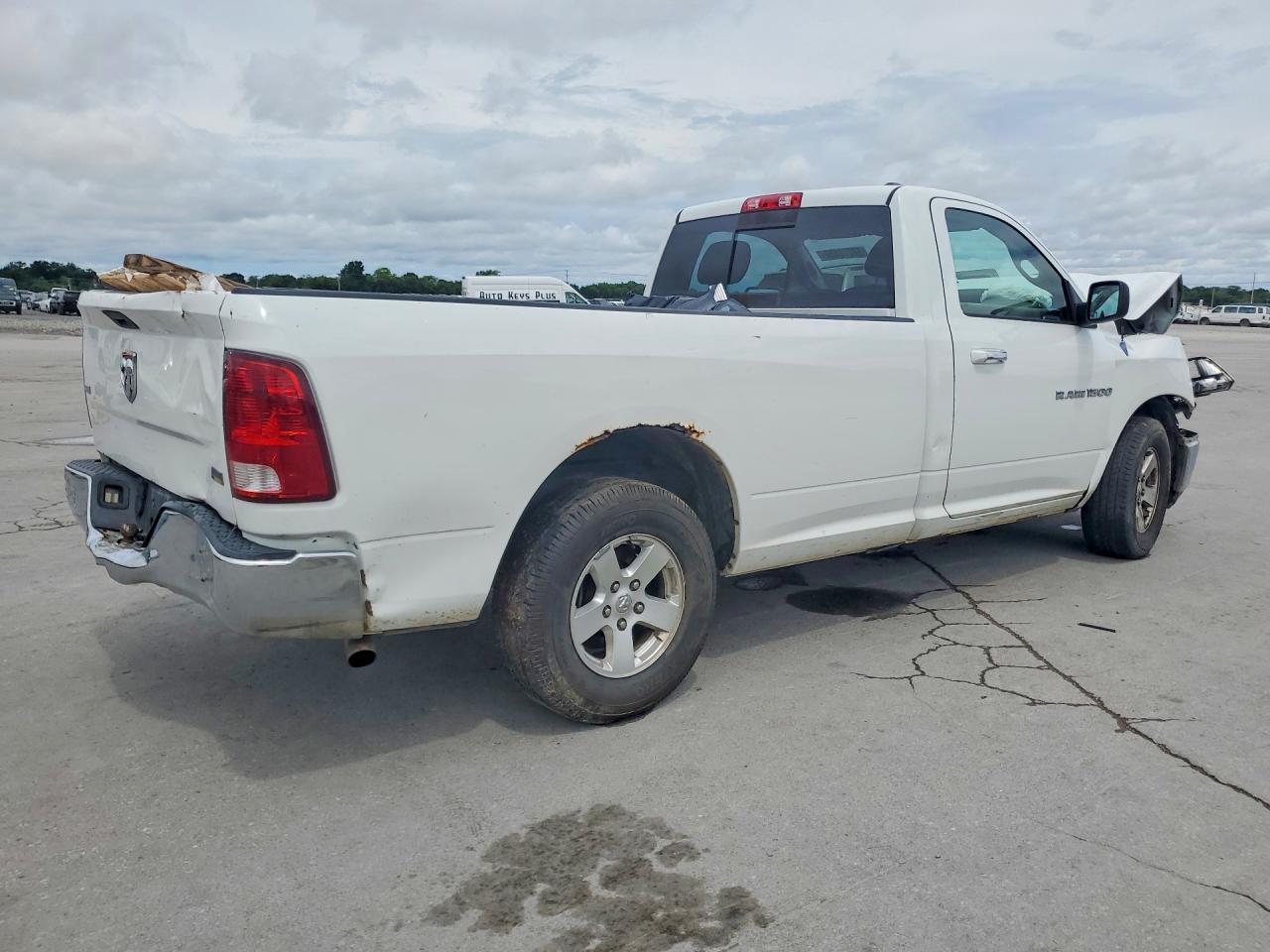 2011 Dodge Ram 1500 - Фото 3