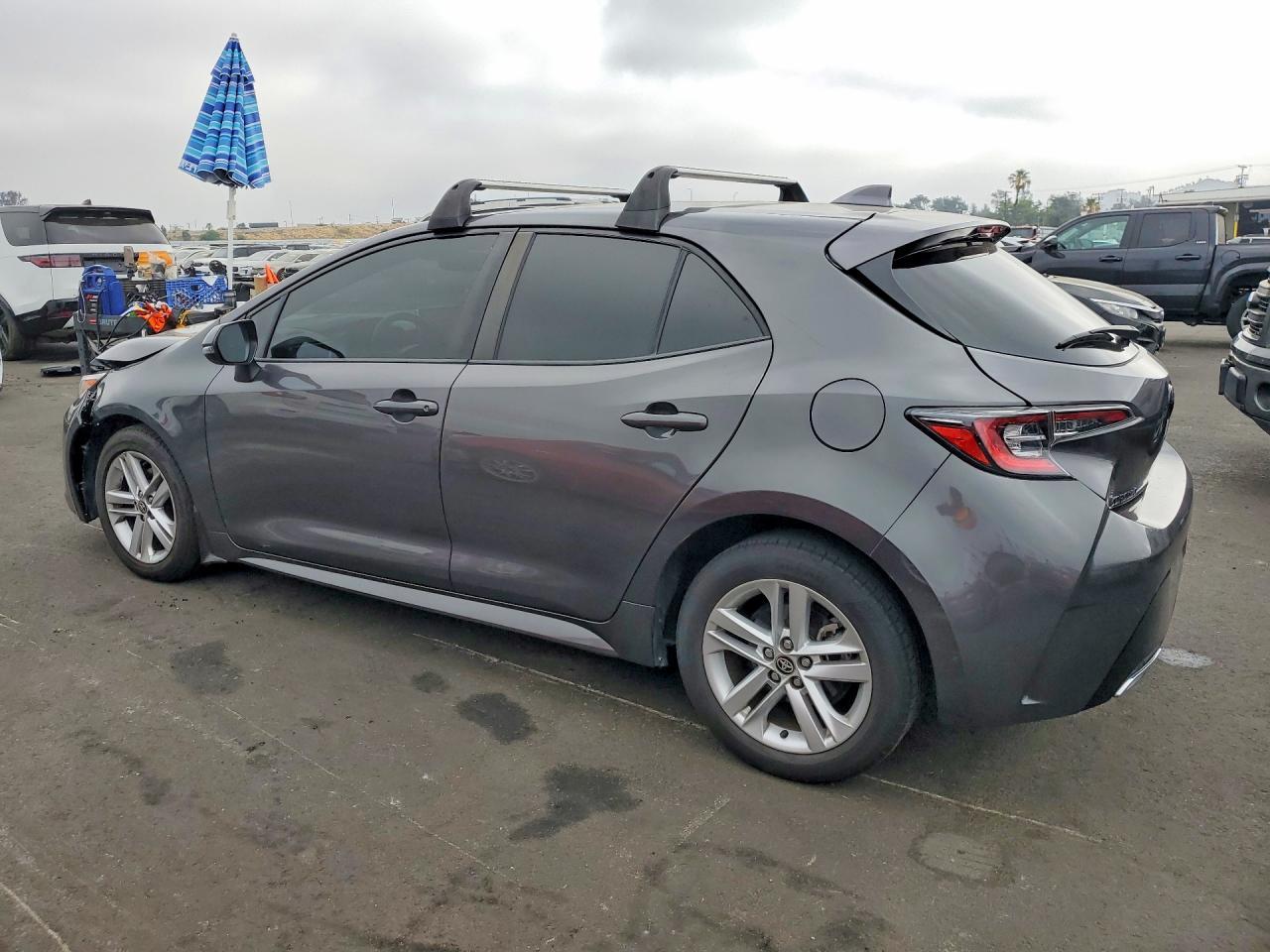 2022 Toyota Corolla Hatchback Se - Фото 2