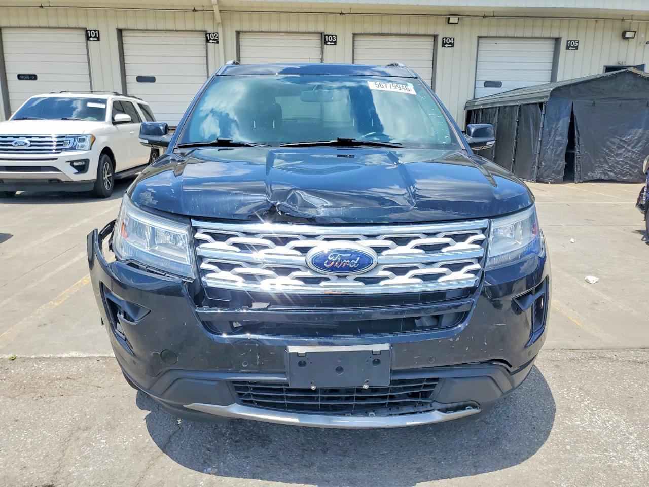 2018 Ford Explorer Xlt - Фото 5