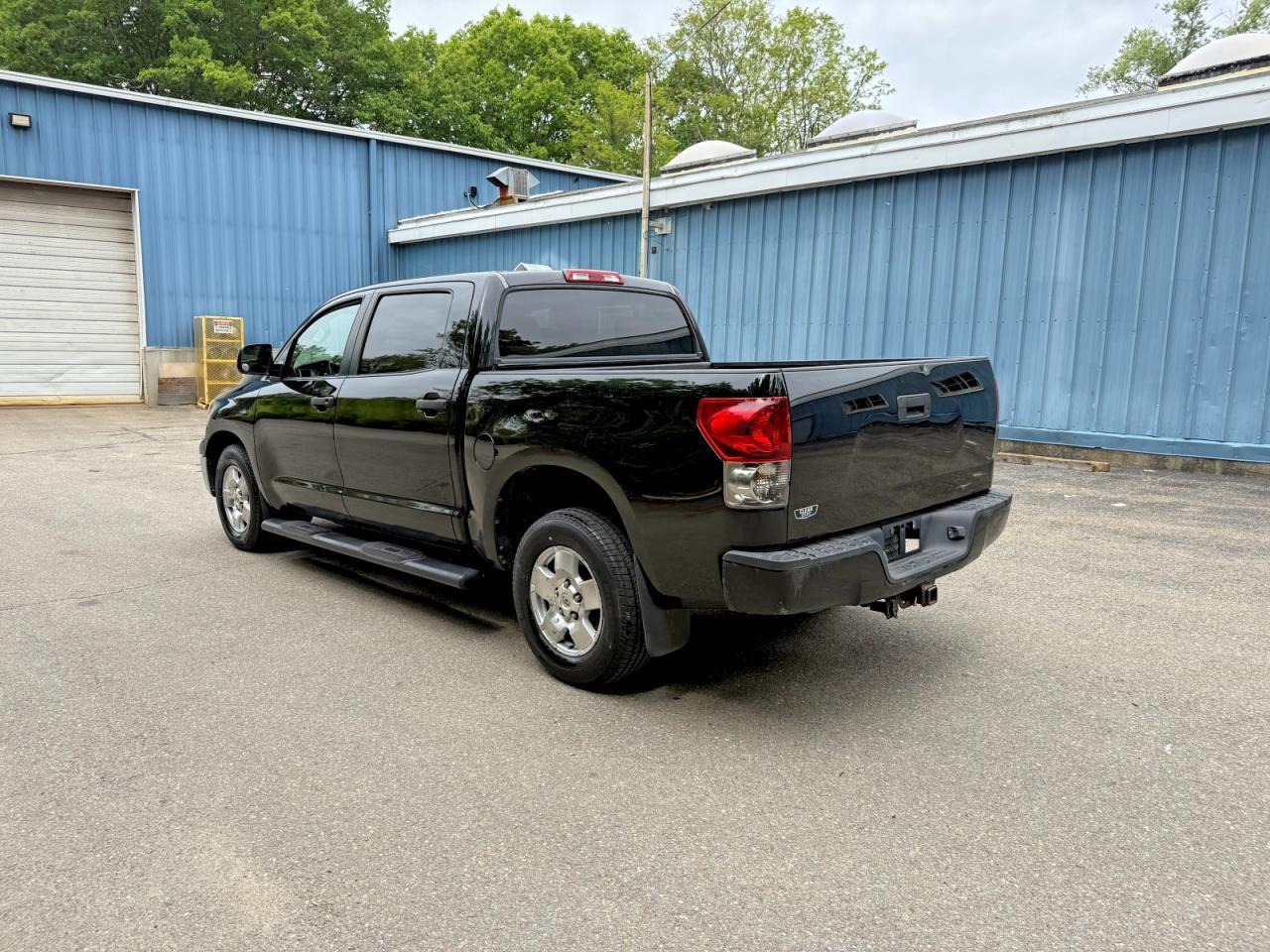 2007 Toyota Tundra Crewmax Sr5 - Image 3