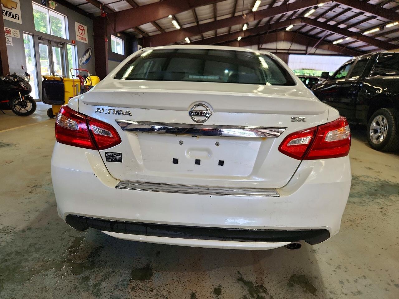 2016 Nissan Altima 2.5 Sr - Фото 6
