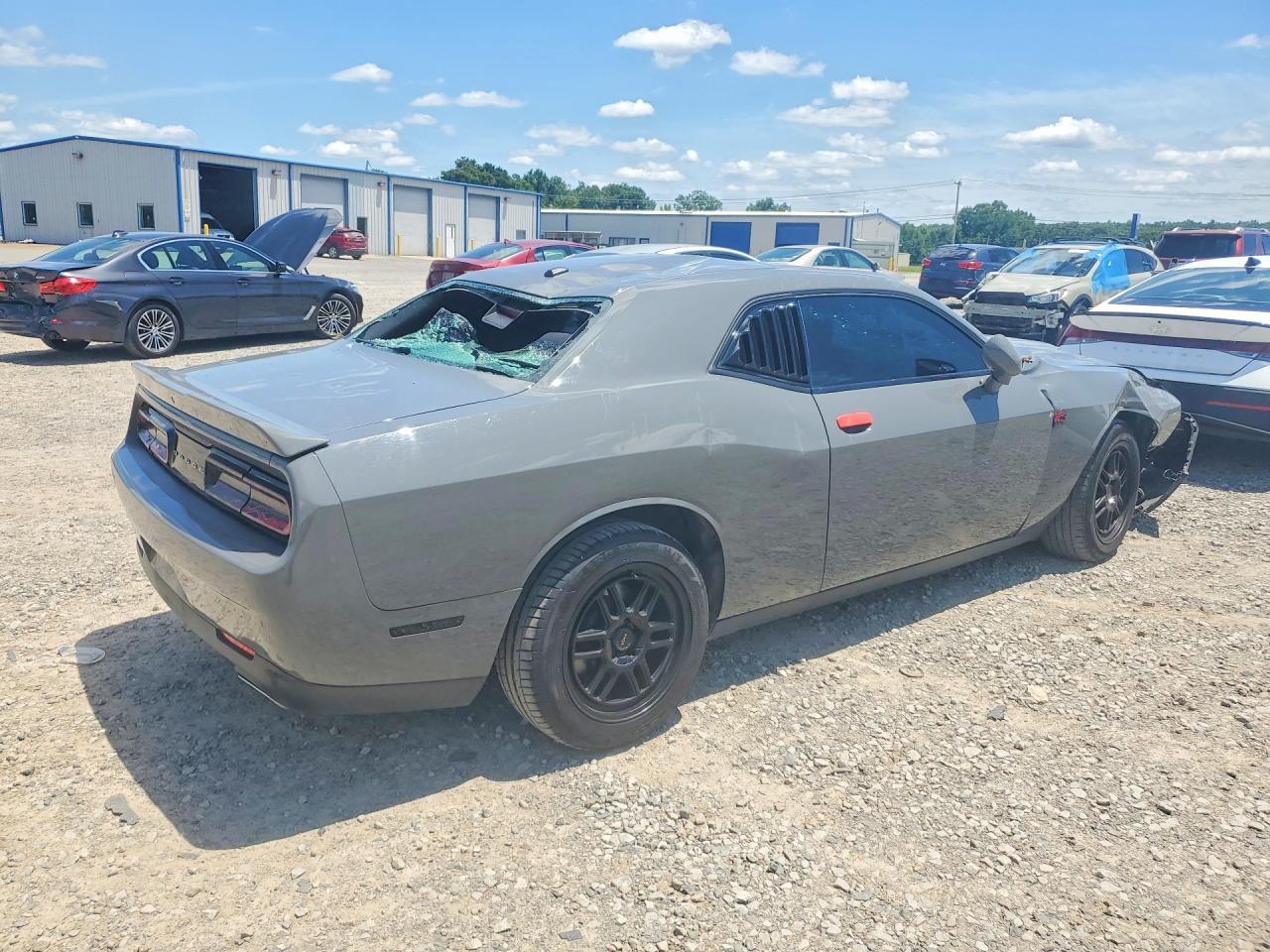 2018 Dodge Challenger Sxt - Image 3