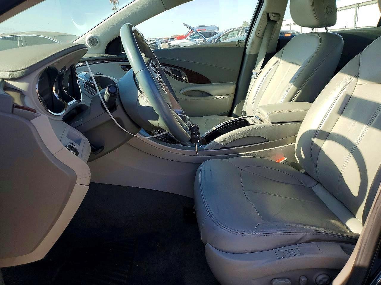 2010 Buick Lacrosse Cxl - Image 7