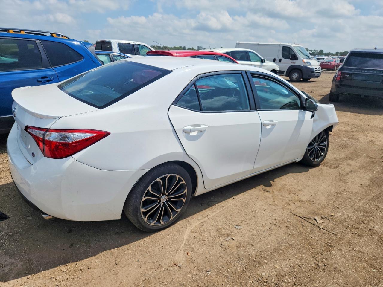 2015 Toyota Corolla S Plus - Image 3