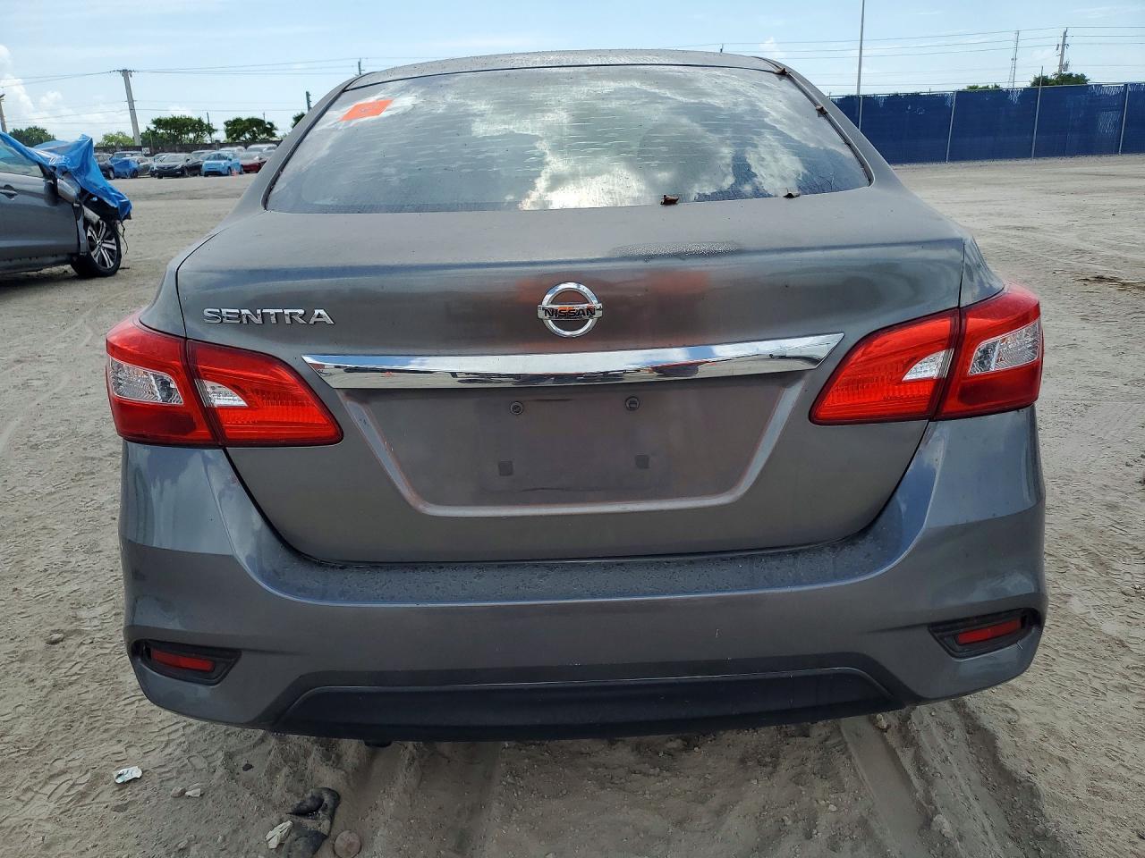 2017 Nissan Sentra S - Image 6
