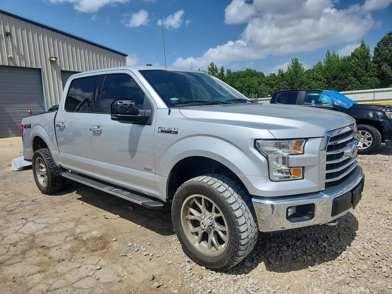 2016 Ford F150 Supercrew - Image 4