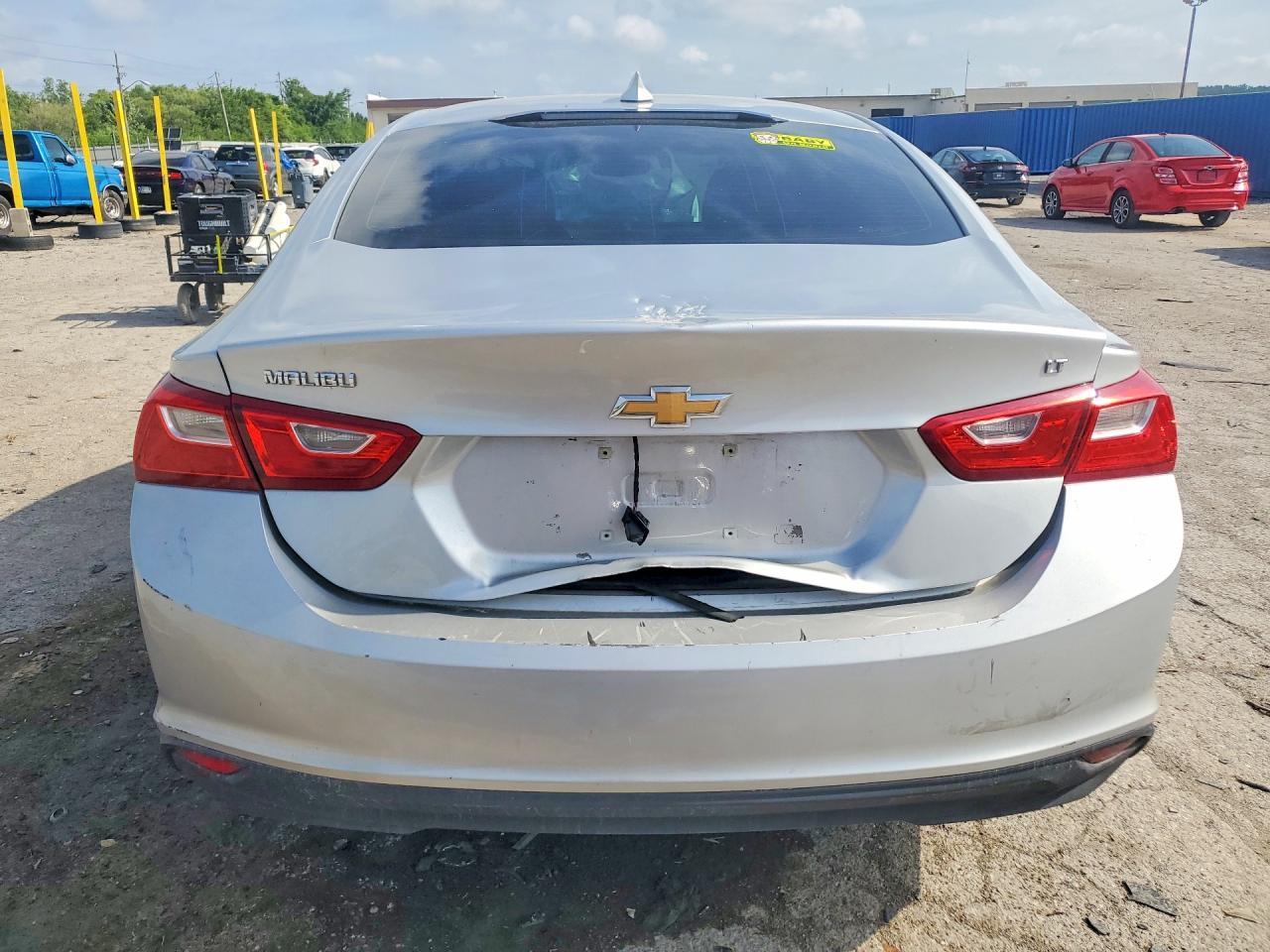 2018 Chevrolet Malibu Lt - Фото 6