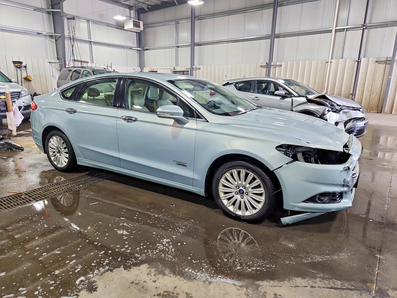 2013 Ford Fusion Se Phev - Image 4