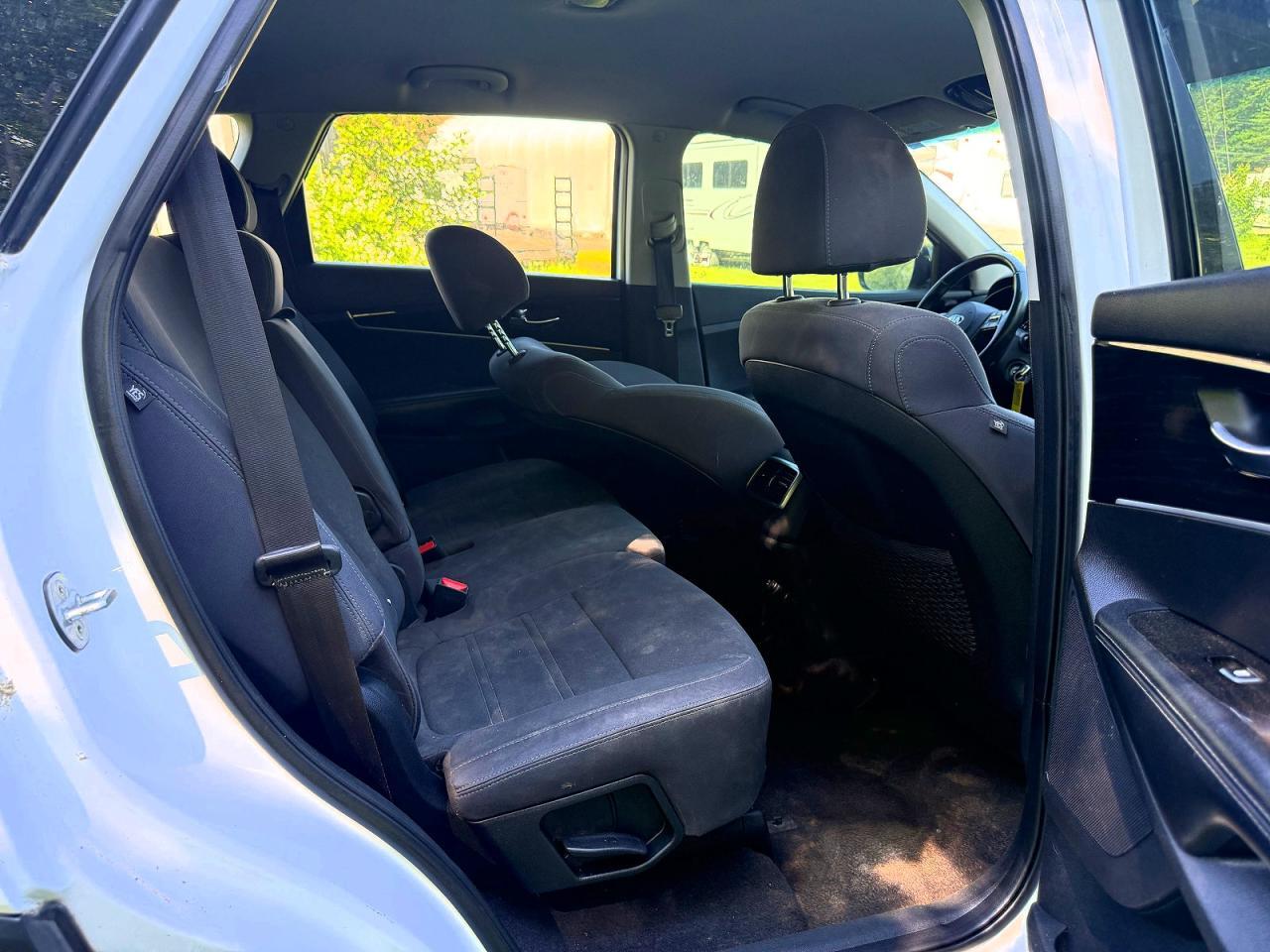 2019 Kia Sorento Lx - Image 6