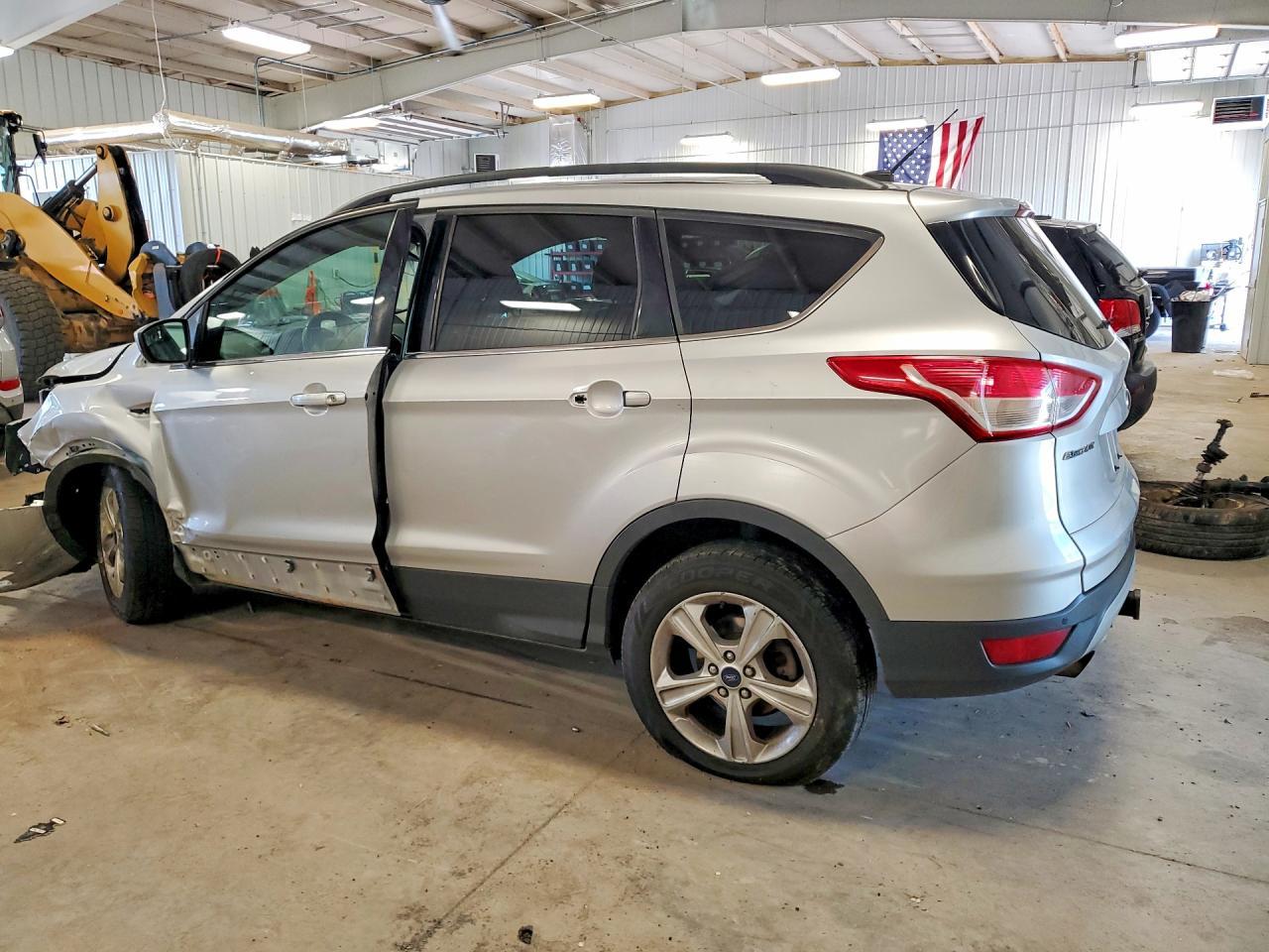 2016 Ford Escape Se - Фото 2