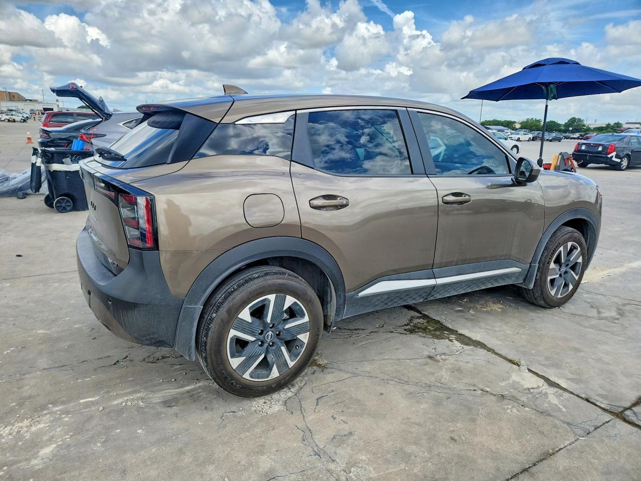 2025 Nissan Kicks Sv - Фото 3