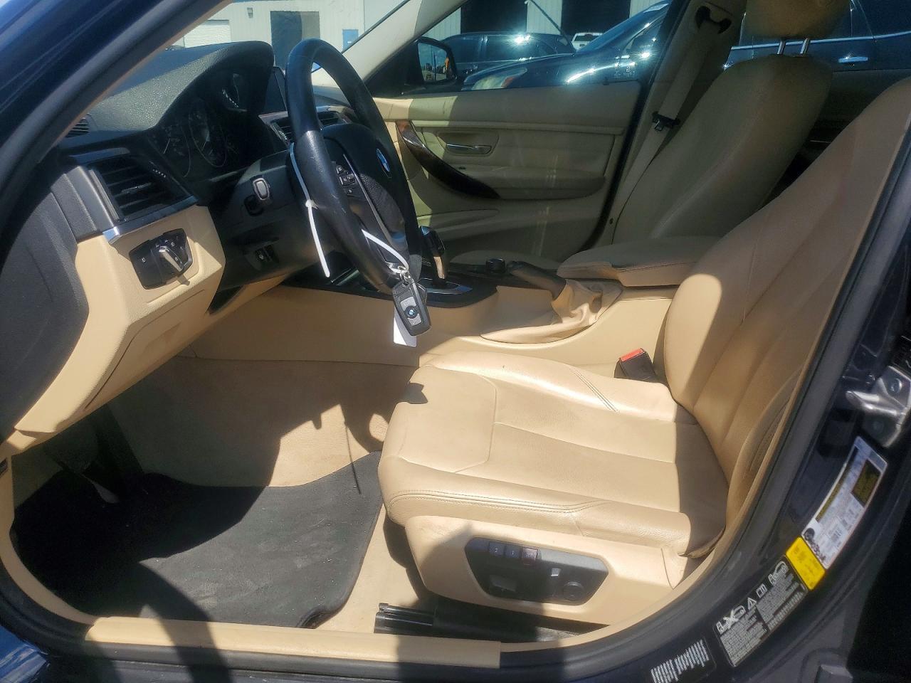 2015 BMW 328 Xi Sulev - Image 7