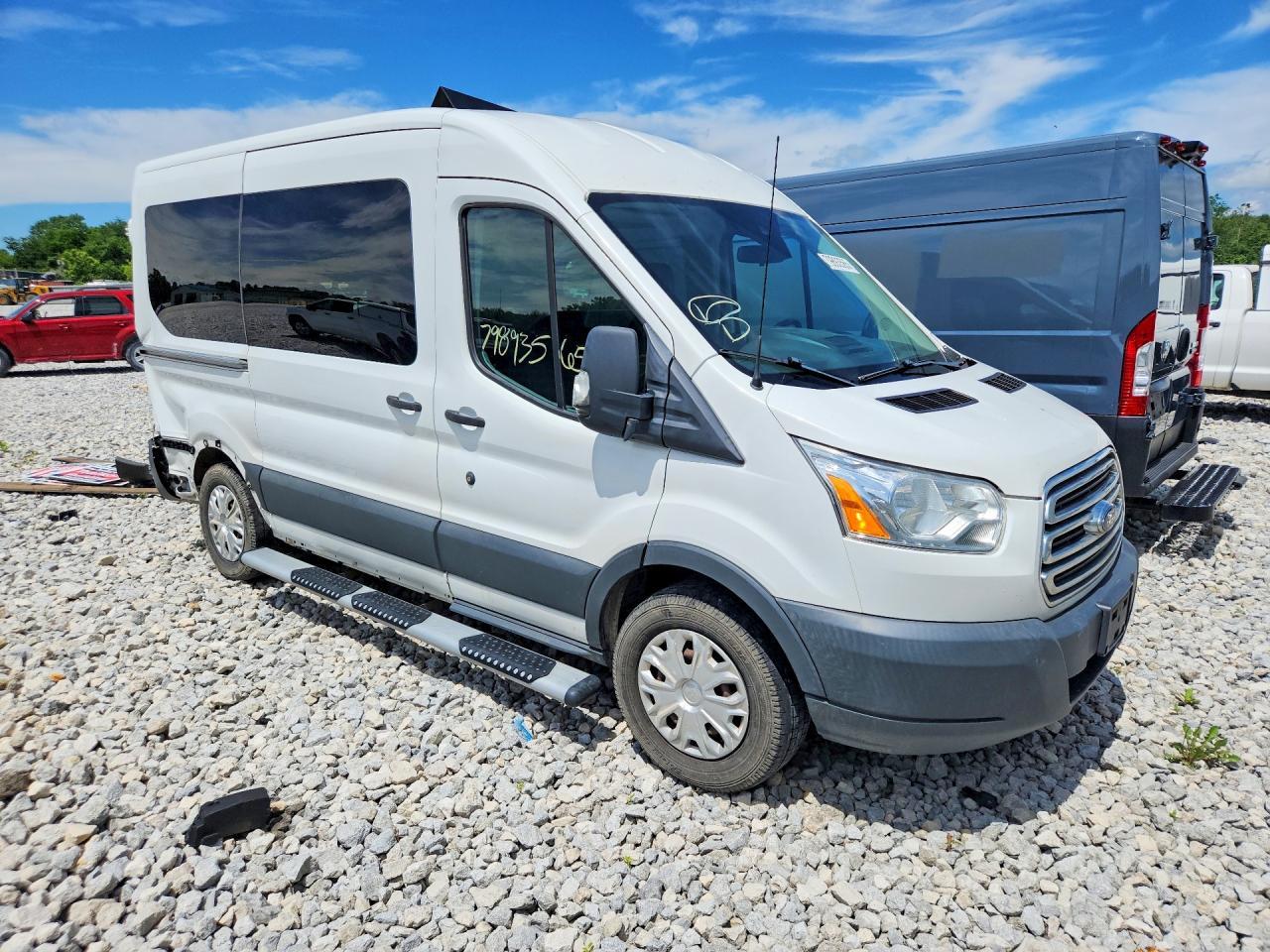 2016 Ford Transit T-150 - Фото 4
