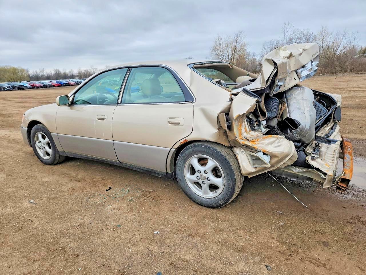 1998 Lexus Es 300 Base - Фото 2