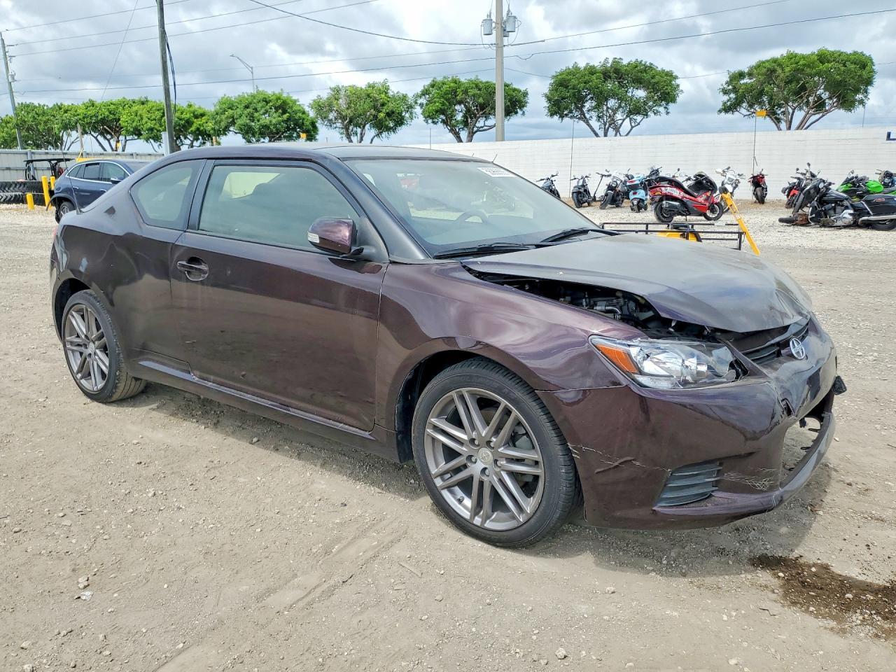 2013 Scion Tc Base - Фото 4