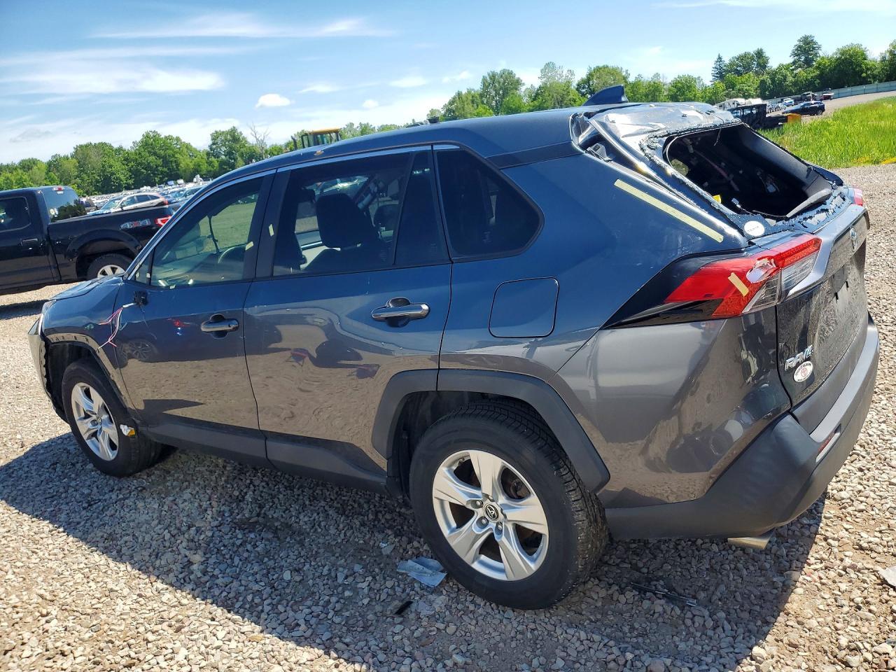 2019 Toyota Rav4 Xle - Image 2