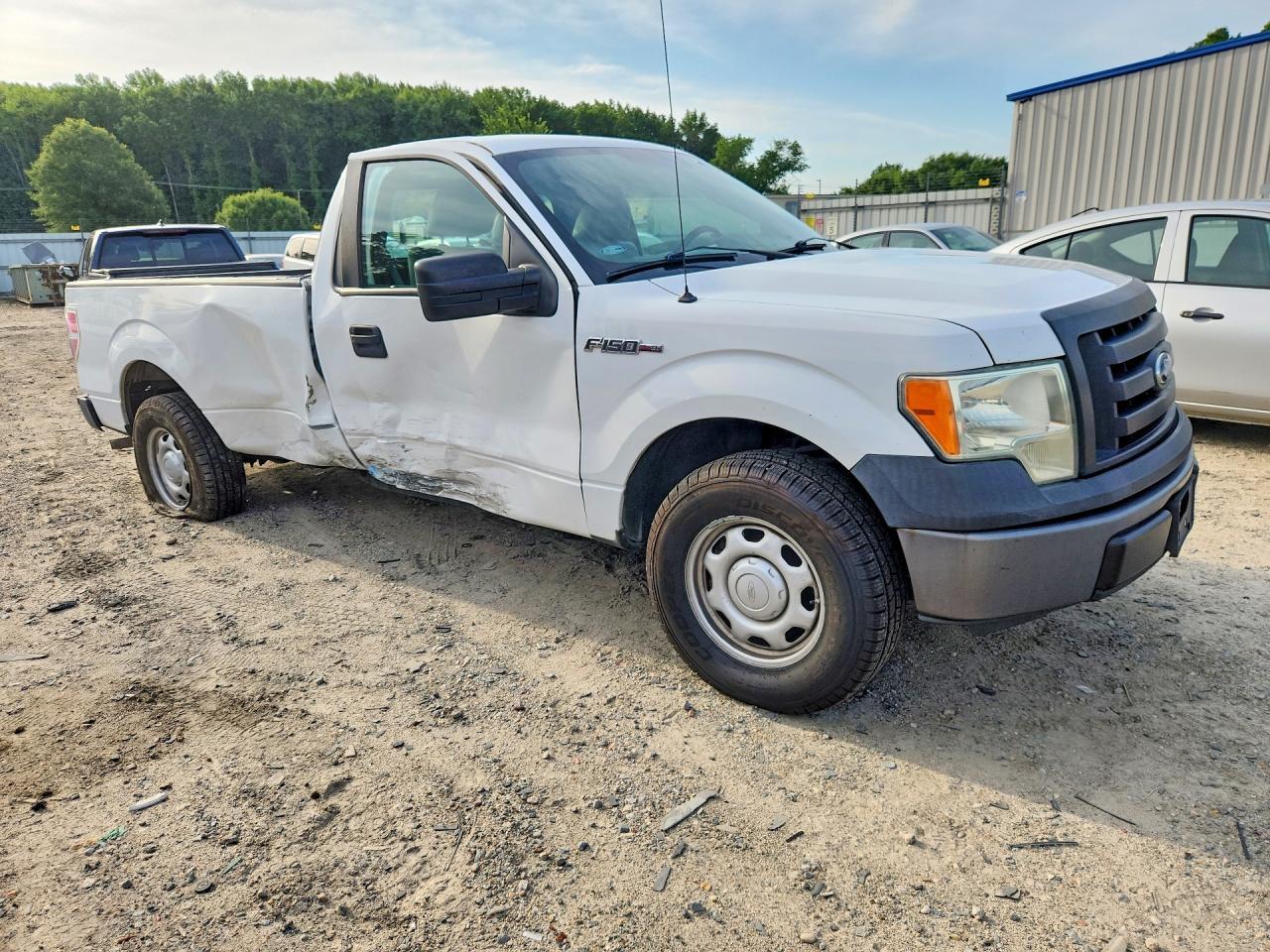 2011 Ford F150 - Фото 4