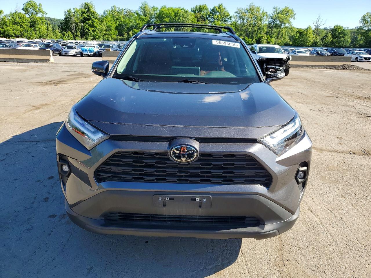 2024 Toyota Rav4 Xle Premium - Image 5