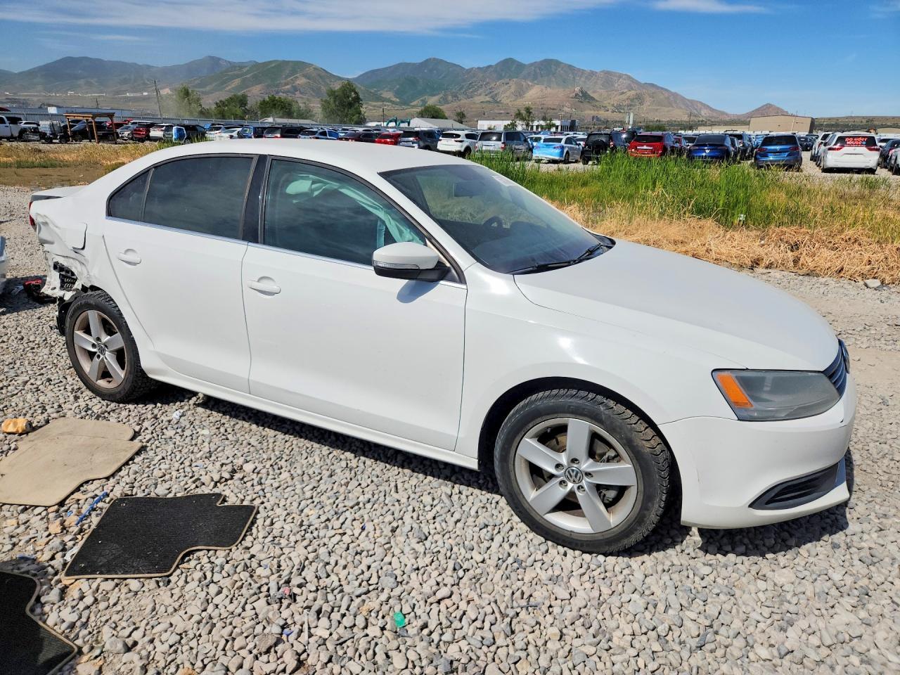 2013 Volkswagen Jetta Tdi - Image 4