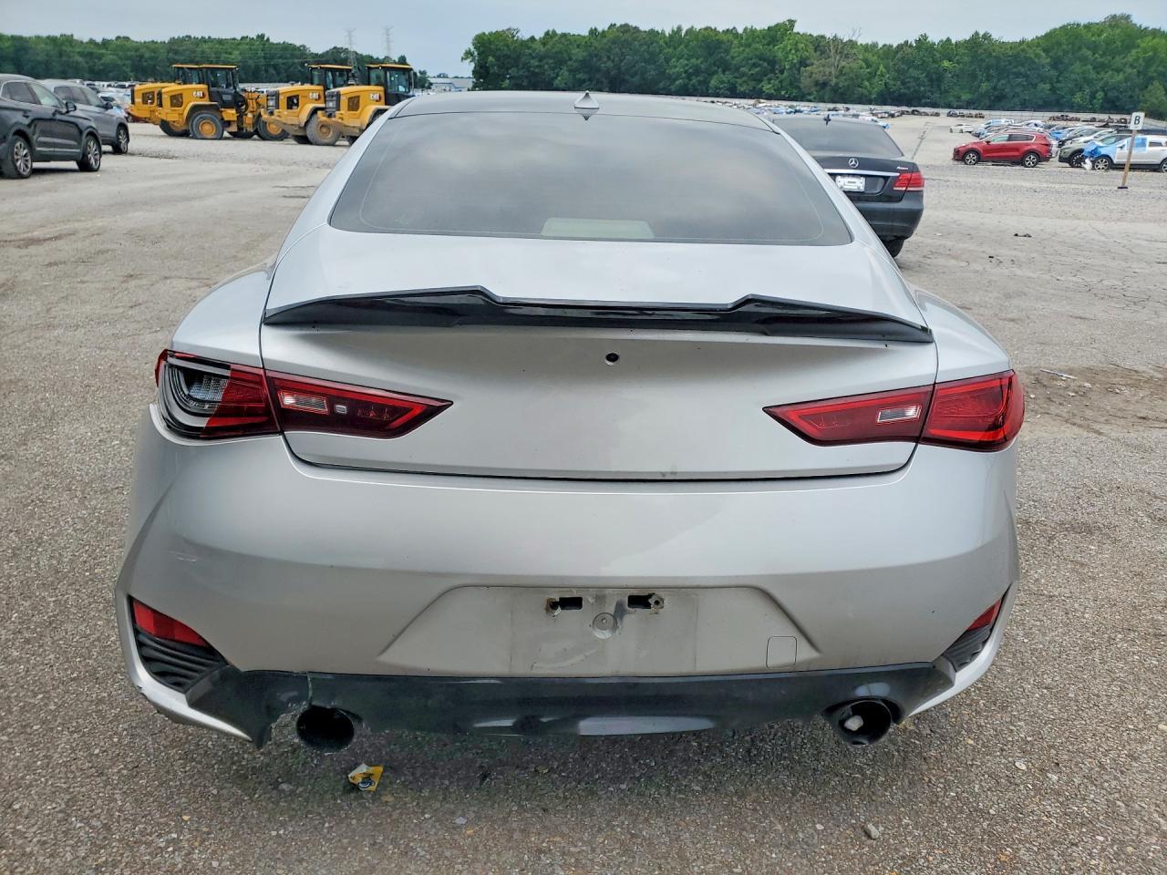 2017 Infiniti Q60 3.0T Premium - Фото 6