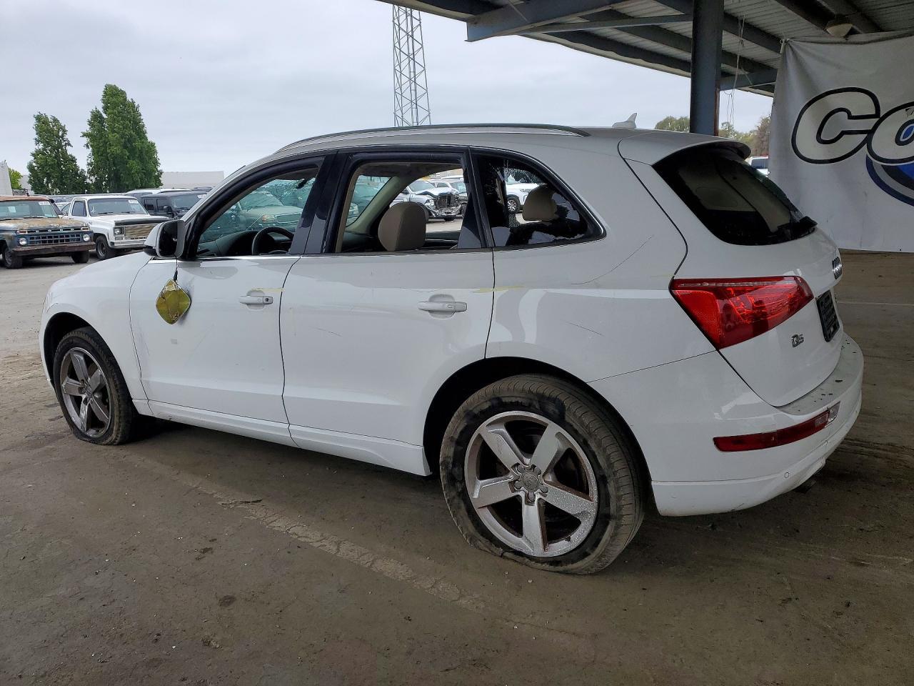 2012 Audi Q5 Premium Plus - Фото 2