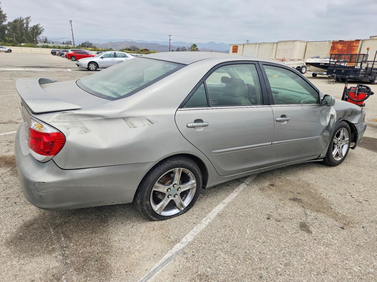2006 Toyota Camry Xle V6 - Фото 3
