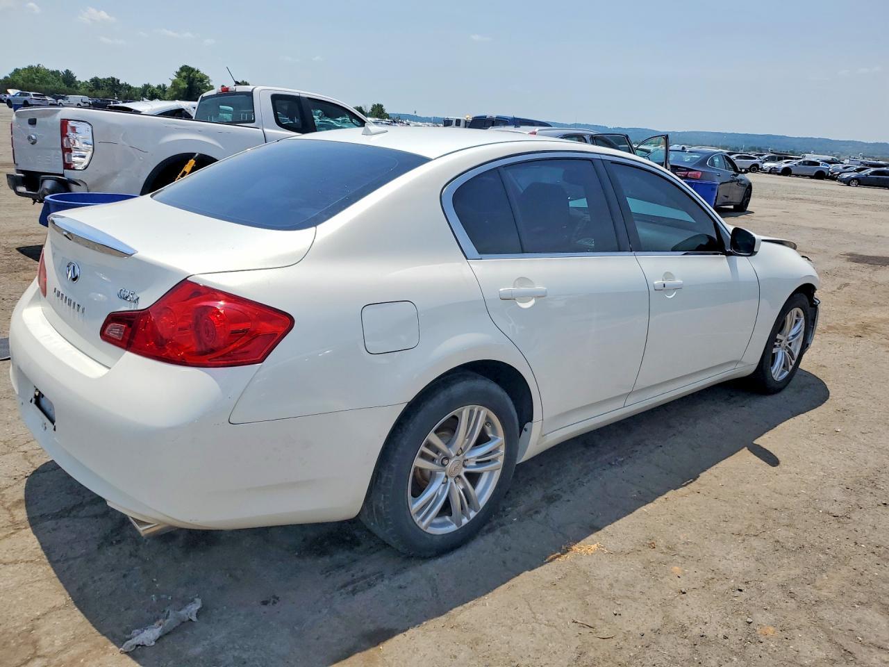 2012 Infiniti G25 Sedan X - Image 3