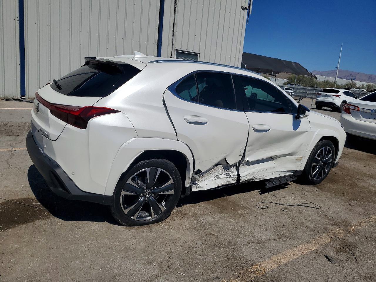 2025 Lexus Ux 300H Premium - Фото 3