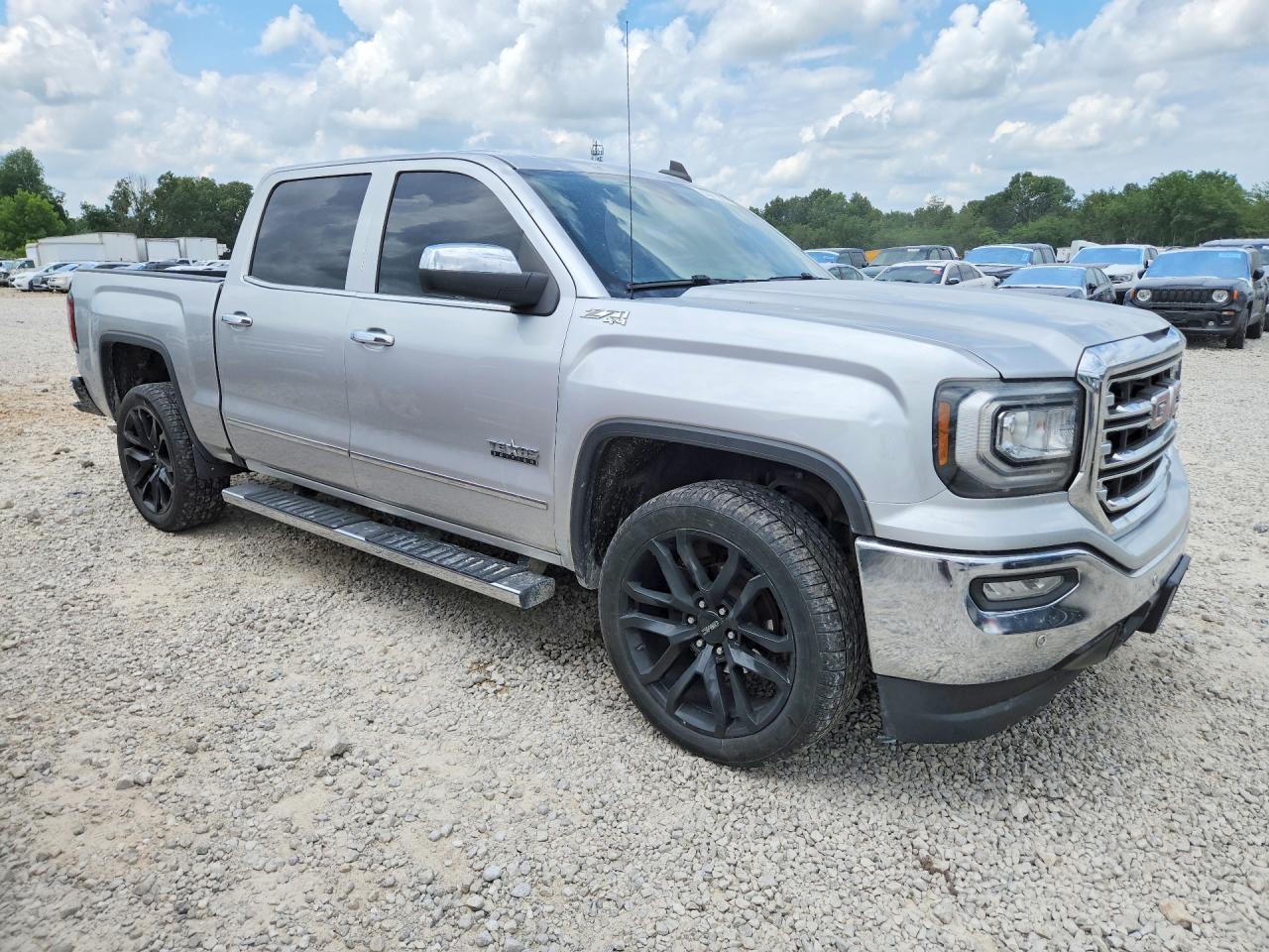 2018 GMC Sierra K1500 Slt - Image 4