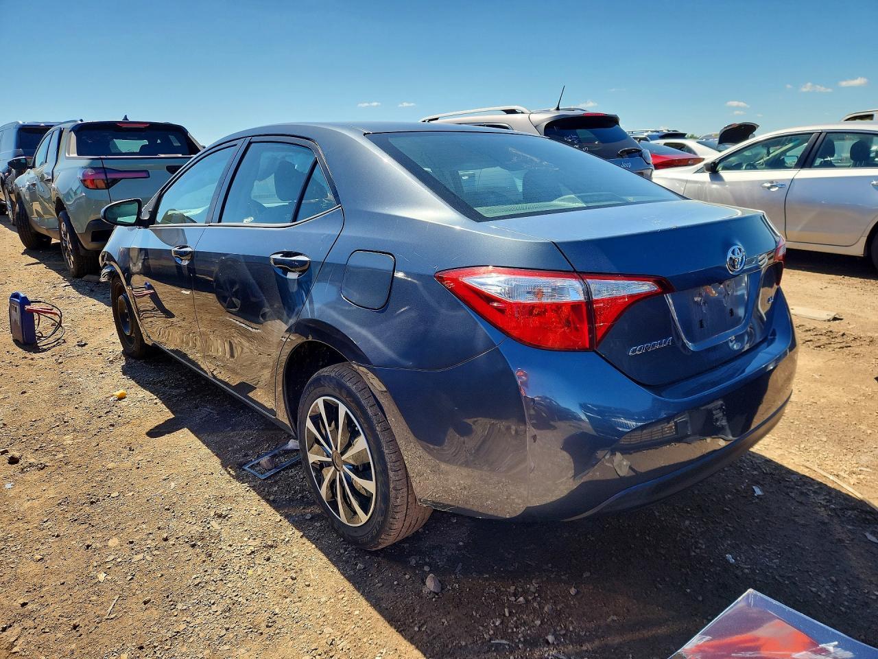 2014 Toyota Corolla Le - Image 2