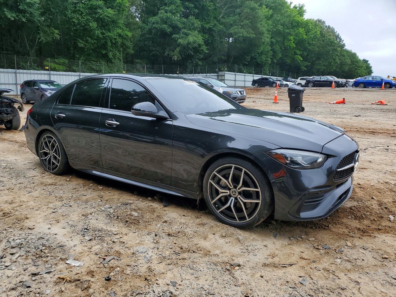 2022 Mercedes-Benz C 300 - Image 4