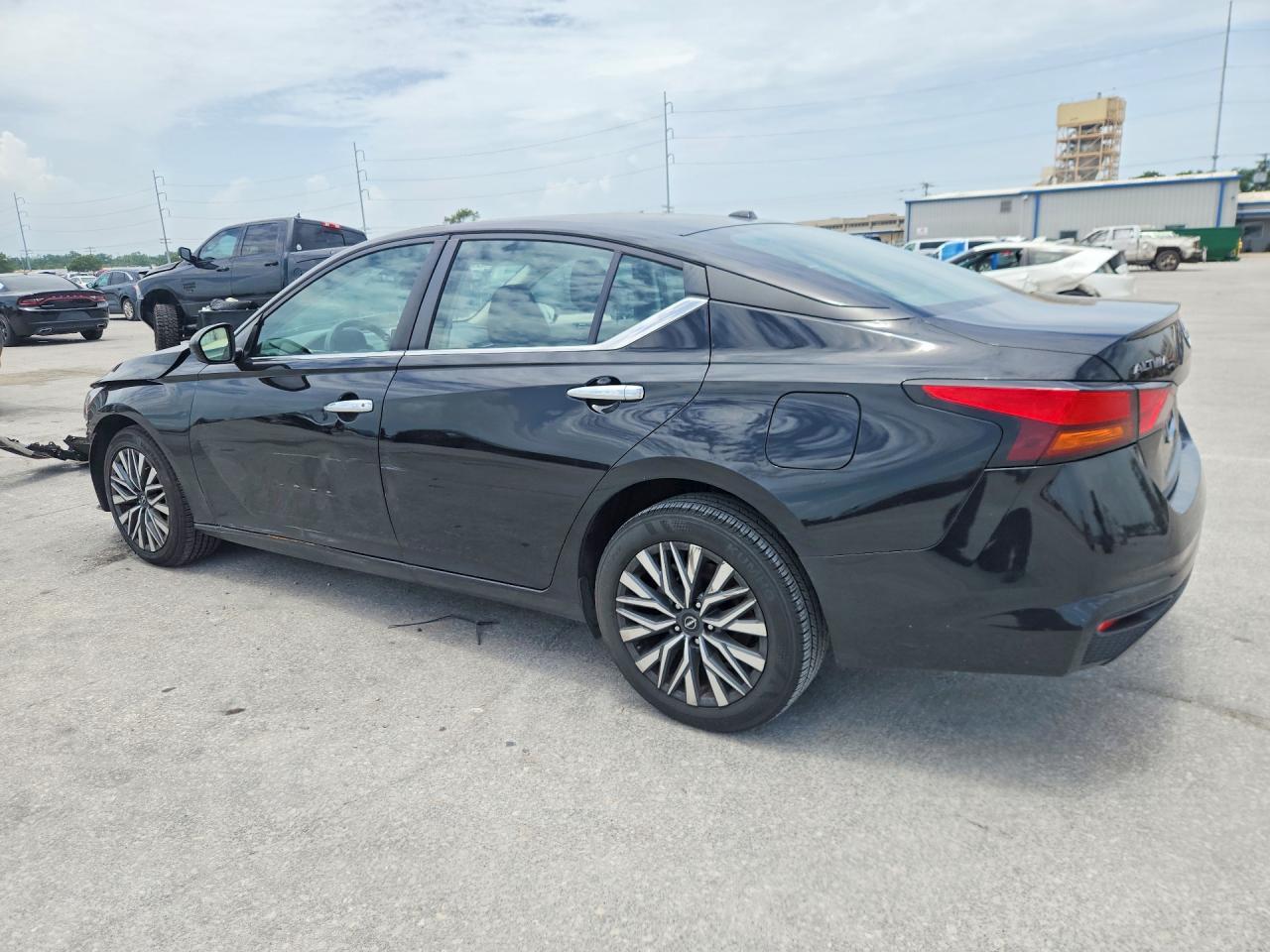 2024 Nissan Altima Sv - Фото 2