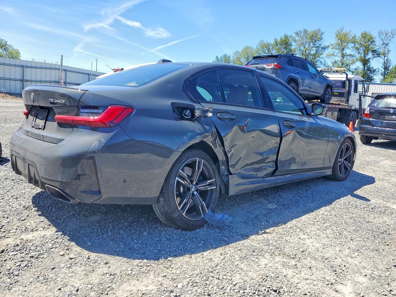 2023 BMW M340Xi - Image 3